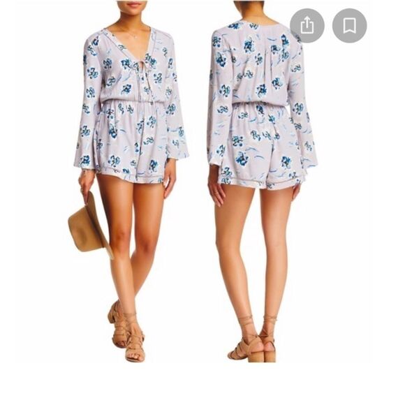ASTR BOHO Floral Romper Long Sleeve - Picture 1 of 13